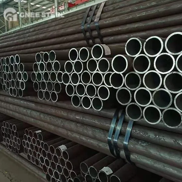 DIN 17175 St35.8 Nahtlose Stahlrohre